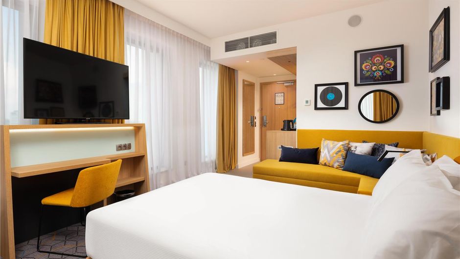 Hampton by Hilton Lodz City Center Room