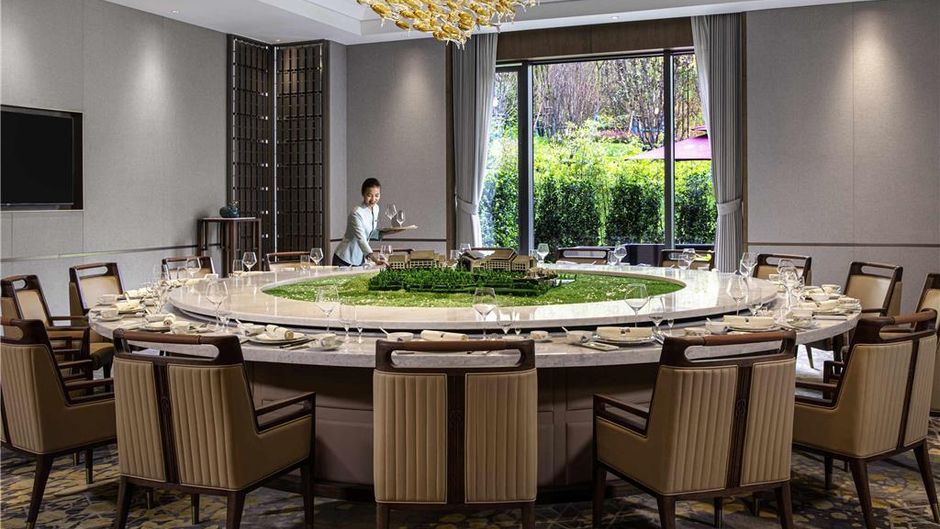 Pullman Yuxi Falcon Restaurant