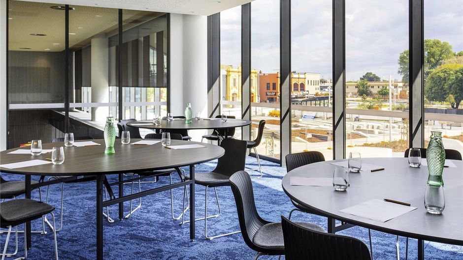 Novotel Devonport Meeting