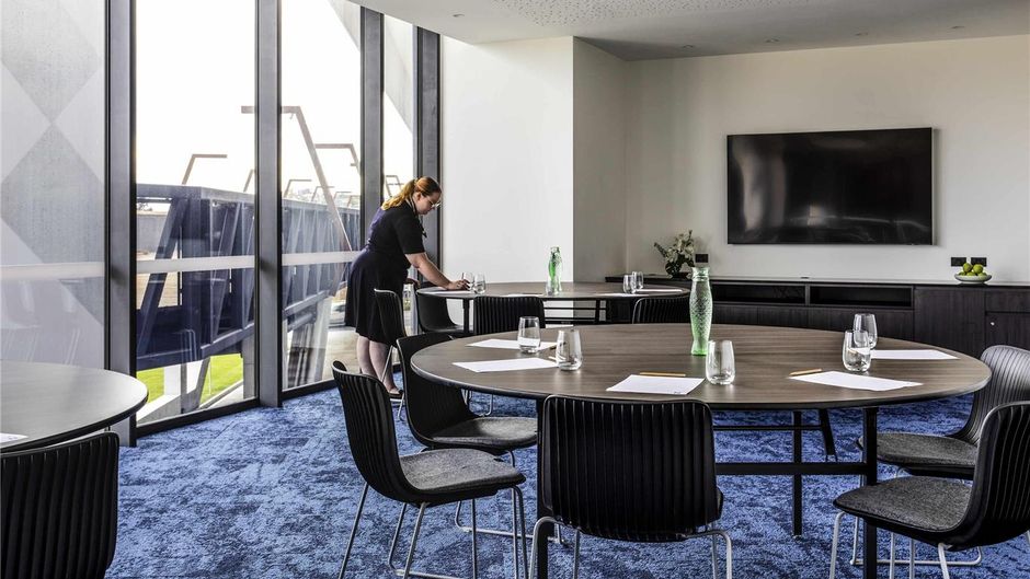Novotel Devonport Meeting