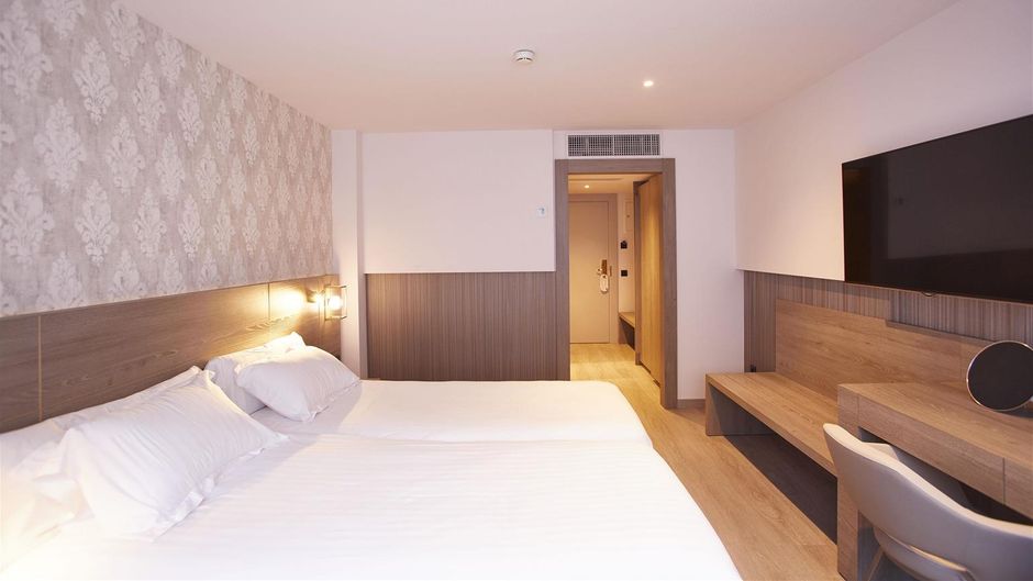 Hotel Plaza Andorra Room