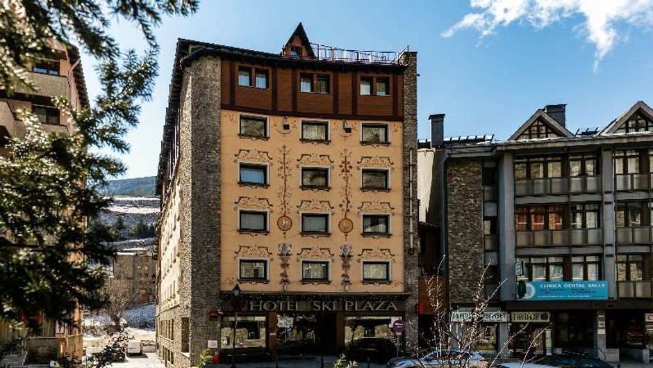 Hotel Ski Plaza and Wellness Exterior