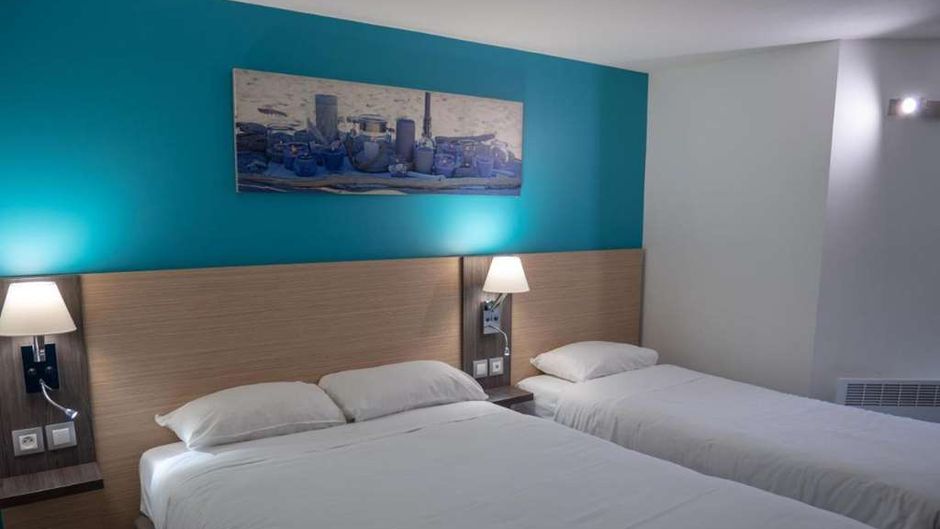 Hotel Bleu France Room