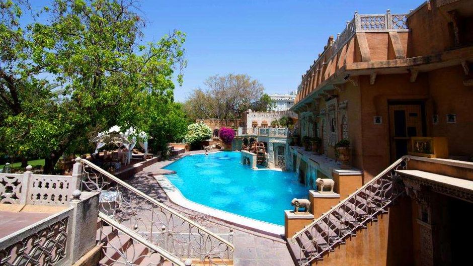 Ajit Bhawan Hotel Pool