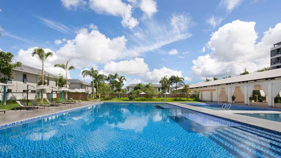 Ramada Encore by Wyndham Jiusuo Downtown Pool