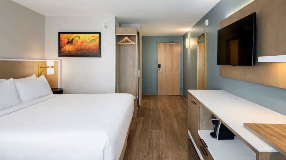 Wyndham Garden Winnipeg Airport Room