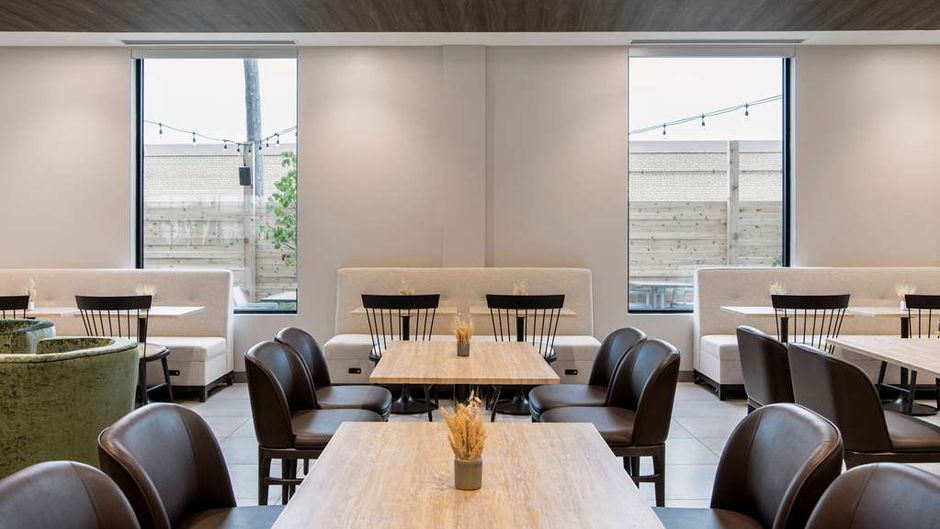 Wyndham Garden Winnipeg Airport Restaurant