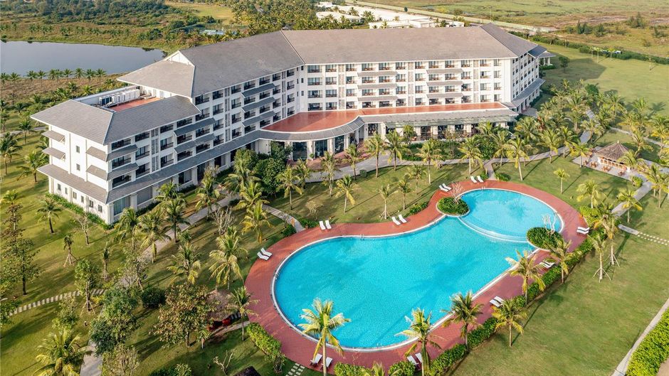 Vinpearl Discovery Cua Hoi Exterior