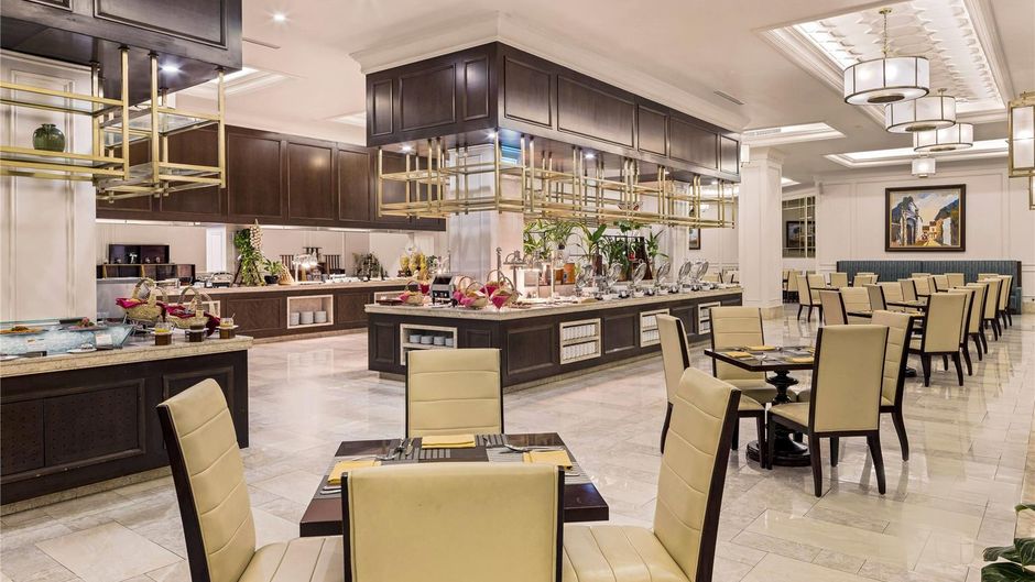 Vinpearl Discovery Cua Hoi Restaurant