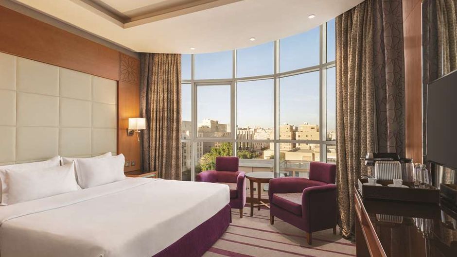 Vivid Jeddah Hotel, Radisson Individuals Suite