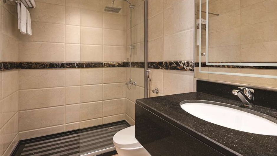 Vivid Jeddah Hotel, Radisson Individuals Room
