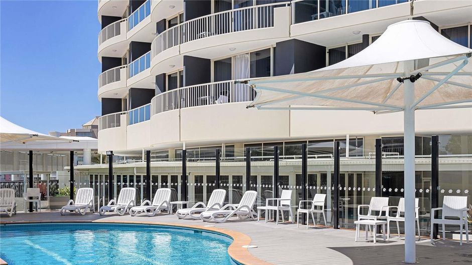 The Sebel Twin Towns Coolangatta Pool