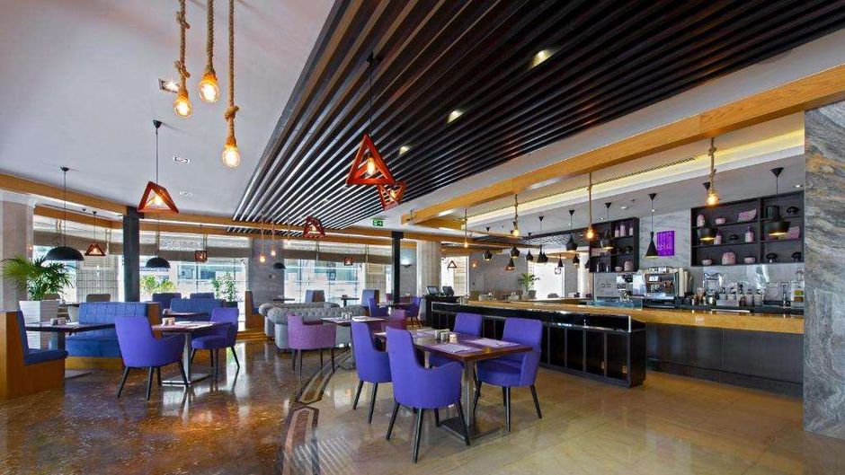 Somewhere Hotel Apartment - Dubai Restaurant