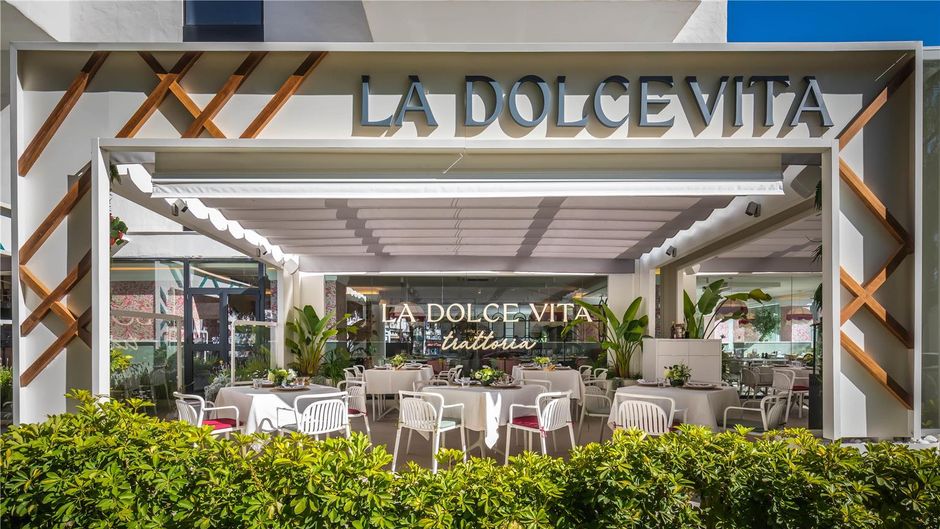 Pyr Marbella Restaurant