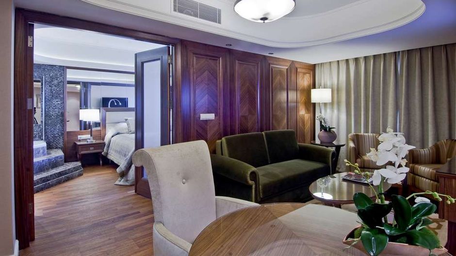 Marigold Thermal And Spa Hotel Suite