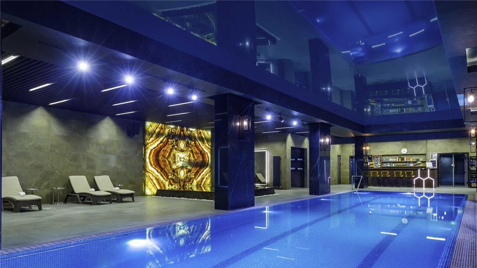 Mercure Tashkent Pool