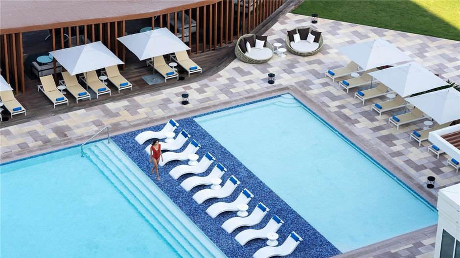 Rixos Gulf Hotel Doha Pool