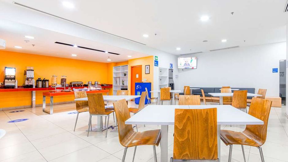 Sleep Inn Leon Antares Restaurant