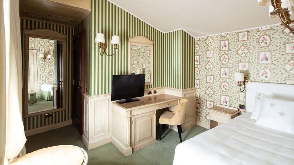 Palazzo Montebello Room