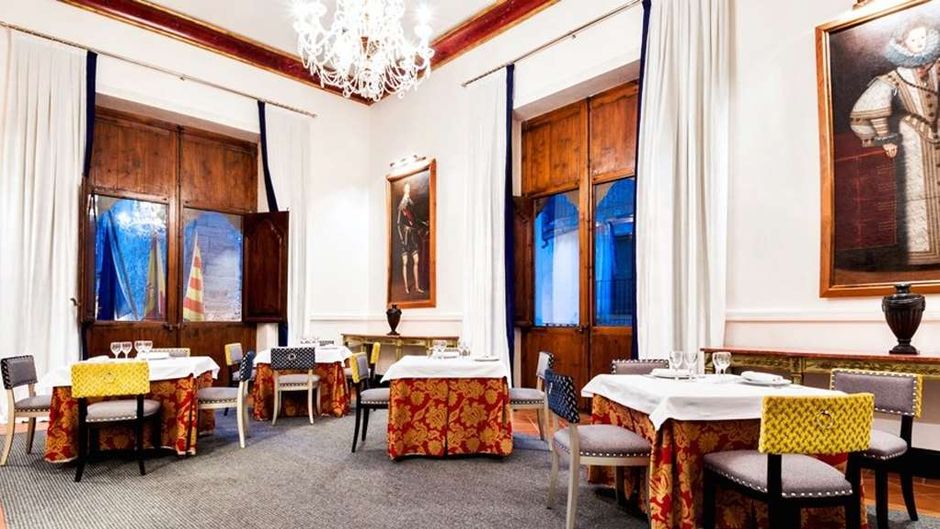 Matutano Dauden Palace Restaurant