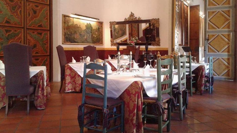 Matutano Dauden Palace Restaurant