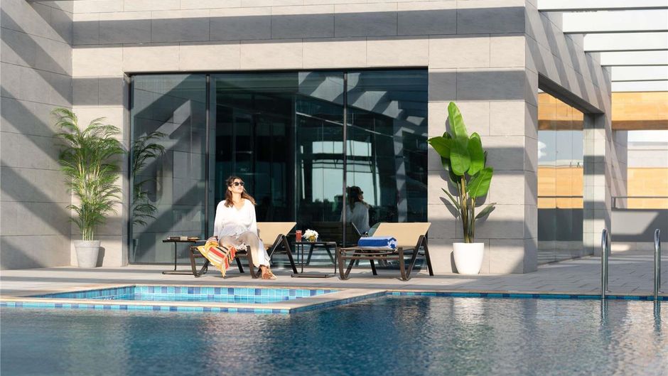 Swissotel Living Jeddah Pool