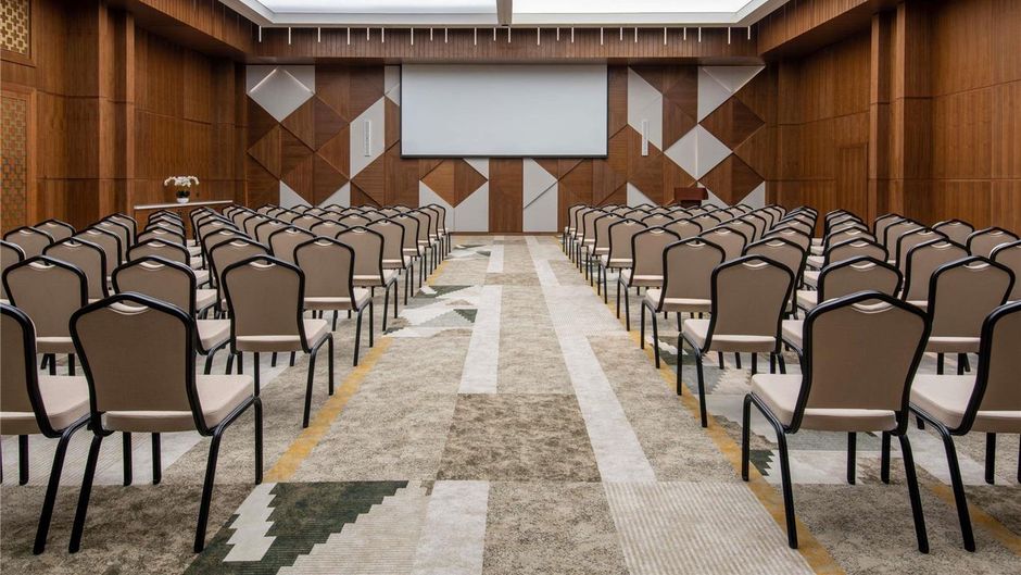 Swissotel Living Jeddah Meeting