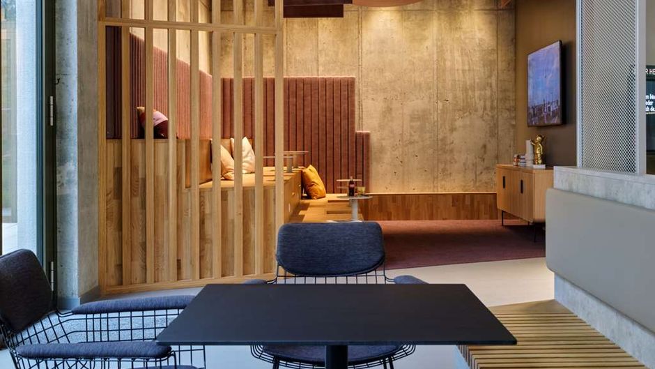 Urban Loft Berlin Lobby
