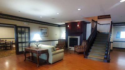 Wingate by Wyndham Youngstown West