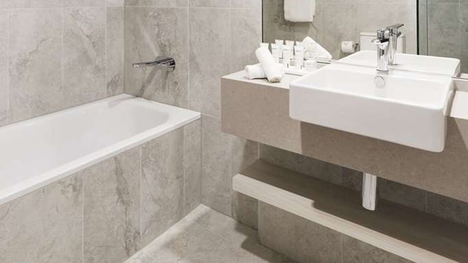 Rydges Darling Square Apartment Hotel Suite
