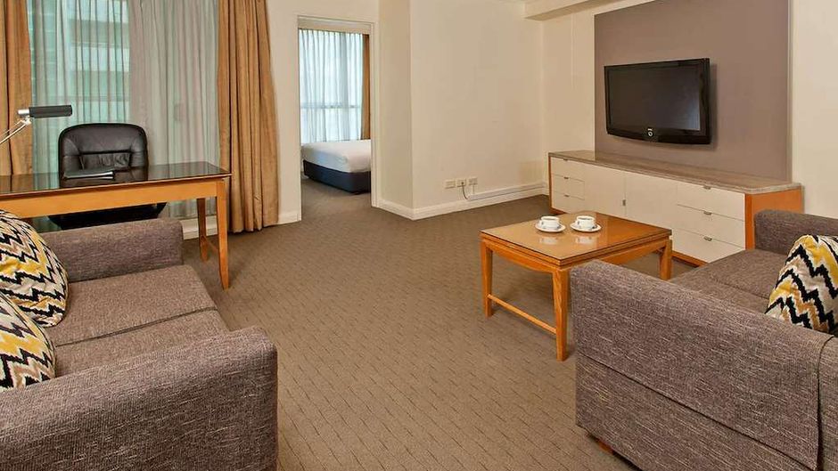 Rydges Darling Square Apartment Hotel Suite