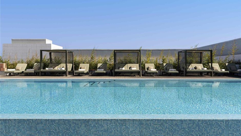 Fairmont La Marina Hotel & Residence Pool