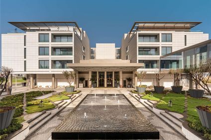 Fairmont La Marina Hotel & Residence