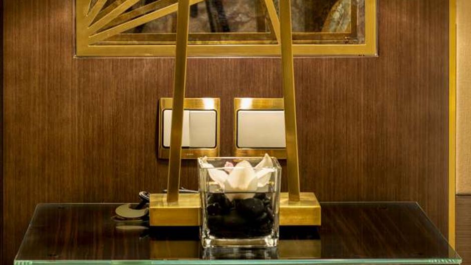 Joudyan Hotel Room