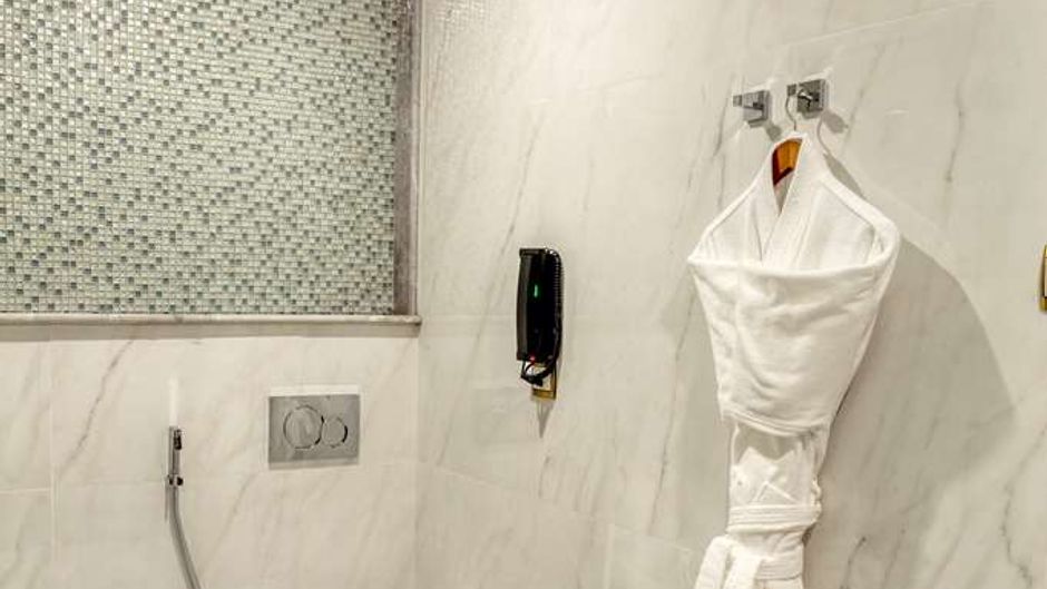 Joudyan Hotel Room