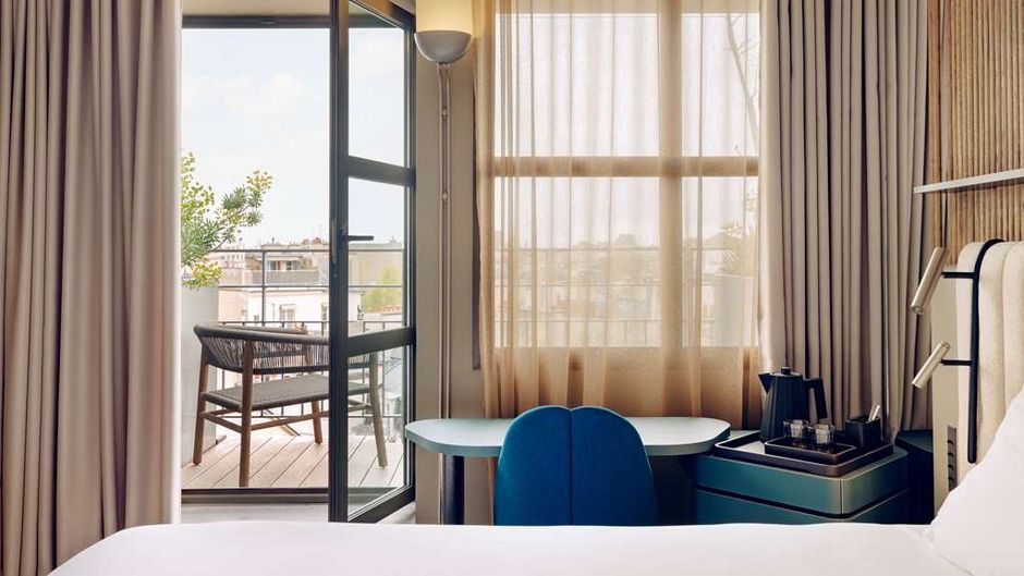 Hotel Dame des Arts Room