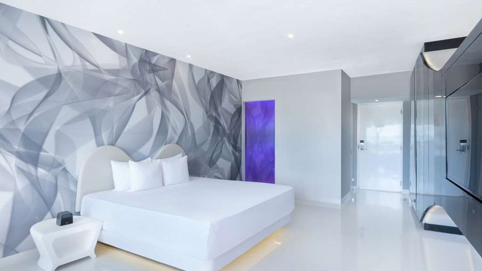 Temptation Cancun Resort Suite
