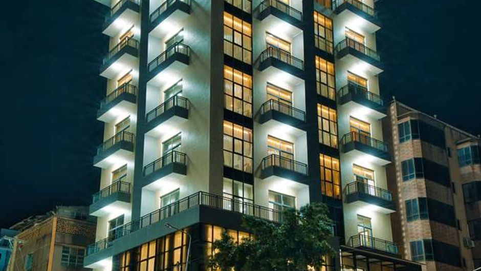 Kibo Hotel Exterior