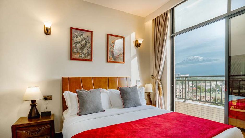 Kibo Hotel Room