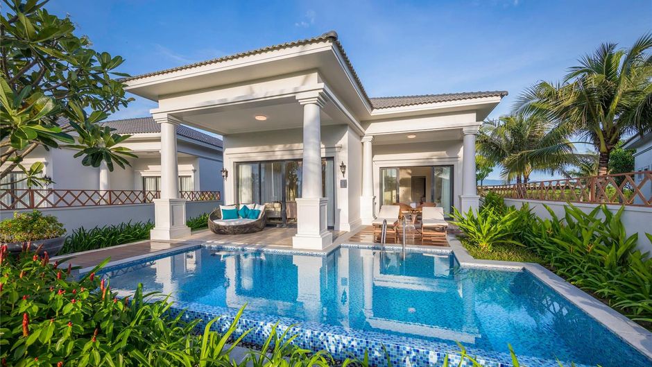 Melia Vinpearl Cam Ranh Beach Resort Room
