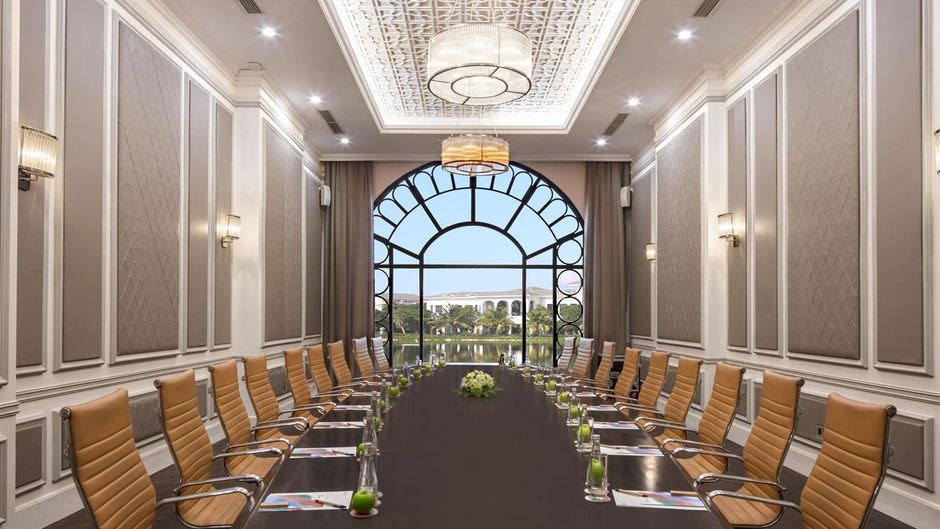 Melia Vinpearl Cam Ranh Beach Resort Meeting