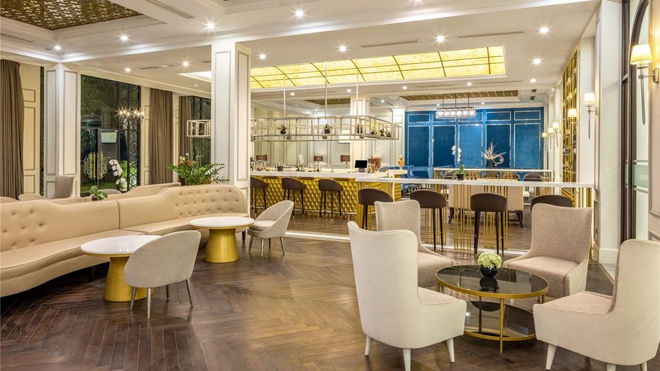 Melia Vinpearl Cam Ranh Beach Resort Restaurant