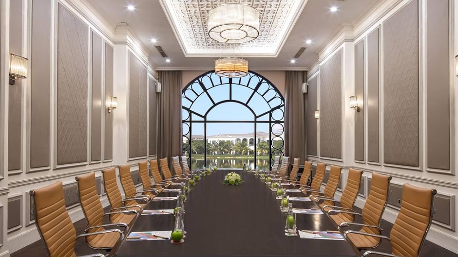 Melia Vinpearl Cam Ranh Beach Resort Meeting