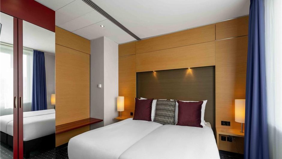 Ramada by Wyndham Essen Room