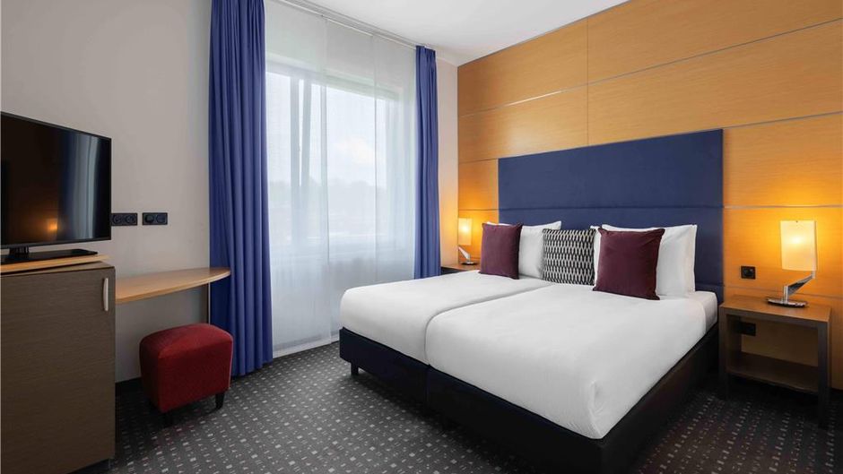 Ramada by Wyndham Essen Room