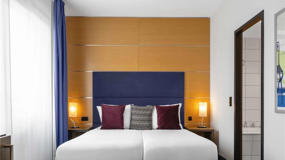 Ramada by Wyndham Essen Room