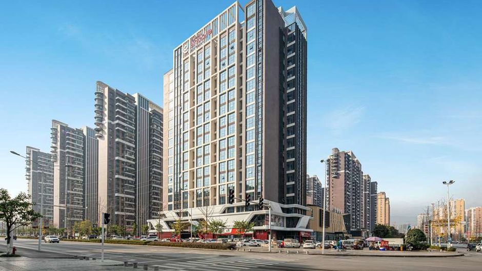 Ramada Encore by Wyndham Enshi Exterior