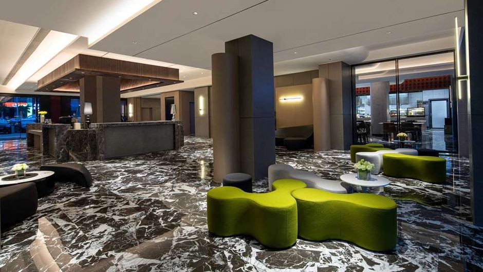 Ramada Encore by Wyndham Enshi Lobby