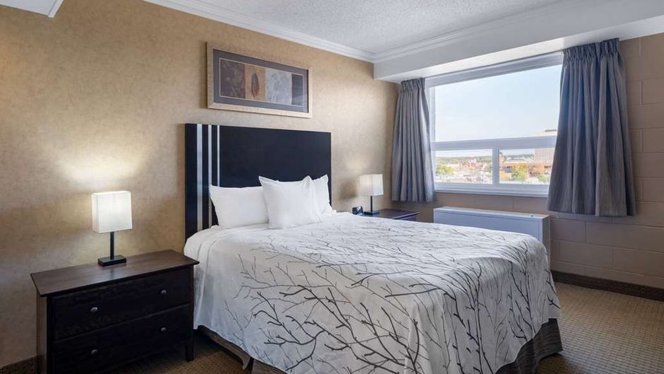 Travelodge by Wyndham Prince Albert Room