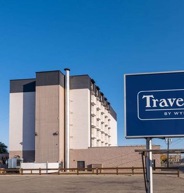 Travelodge by Wyndham Prince Albert